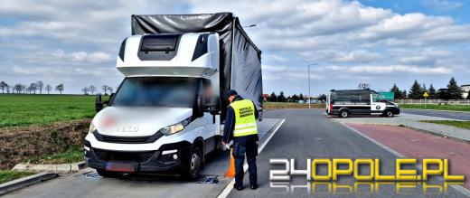   Ponad 100 % przeładowanego "dostawczaka" zatrzymali do kontroli opolscy inspektorzy