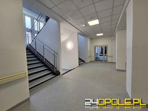 Urozmaicenia czy utrudnienia, czyli szkoła przy ul. Torowej 