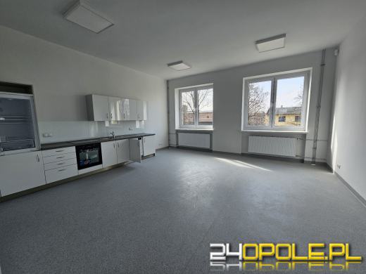 Urozmaicenia czy utrudnienia, czyli szkoła przy ul. Torowej 