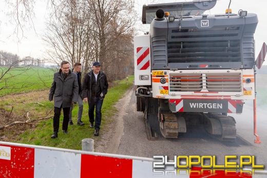 Podpisano umowę na wzmocnienie nawierzchni drogi wojewódzkiej nr 487