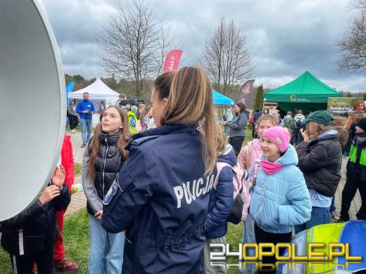 Wielkie sprzątanie  Jeziora Turawskiego w Światowy Dzień Wody