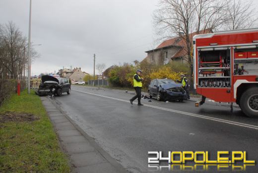 Potrącenie pieszego na ulicy Ozimskiej w Opolu. Cztery osoby ranne