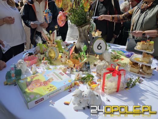 Opolanie po raz siódmy jedli wspólne Śniadanie Wielkanocne