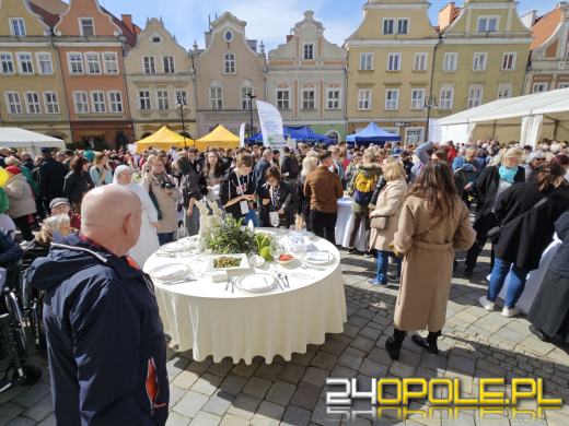 Opolanie po raz siódmy jedli wspólne Śniadanie Wielkanocne