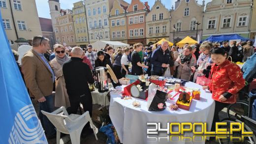 Opolanie po raz siódmy jedli wspólne Śniadanie Wielkanocne