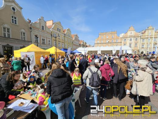 Opolanie po raz siódmy jedli wspólne Śniadanie Wielkanocne