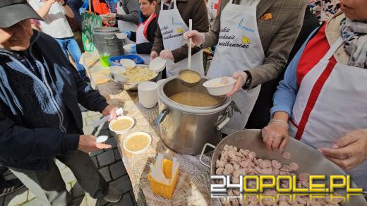 Opolanie po raz siódmy jedli wspólne Śniadanie Wielkanocne