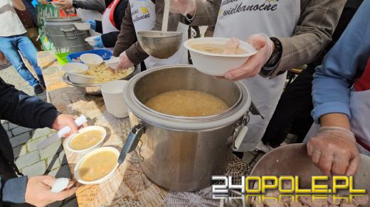 Opolanie po raz siódmy jedli wspólne Śniadanie Wielkanocne