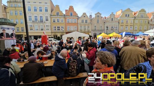 Opolanie po raz siódmy jedli wspólne Śniadanie Wielkanocne