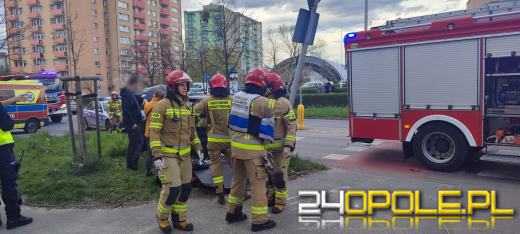 Zderzenie samochodu osobowego z autobusem MZK w Opolu