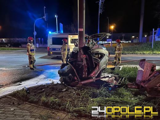 Tragiczny finał nocnej interwencji drogowej w Opolu: Nie żyje 18-latek