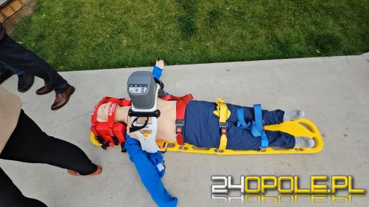 Nowy ambulans kontenerowy: Mobilny gabinet lekarski w sercu Opolszczyzny