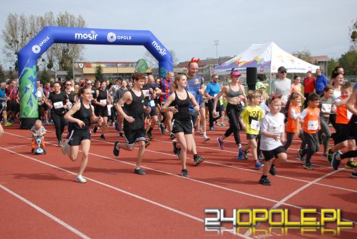 Opole biega z uśmiechem: II Bieg dla Żartu 