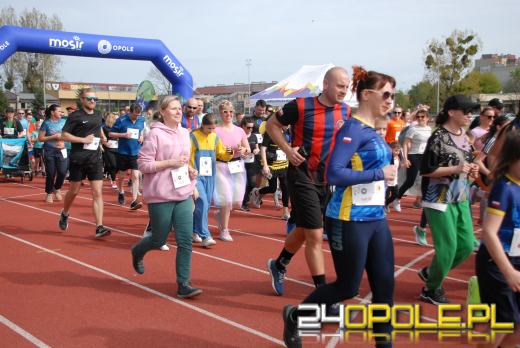 Opole biega z uśmiechem: II Bieg dla Żartu 