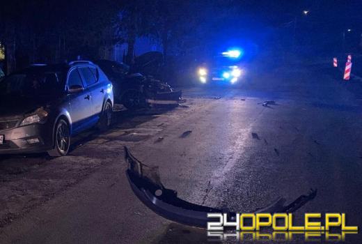 Dwóch nietrzeźwych kierowców zatrzymanych w weekend. Jeden uszkodził po drodze samochody