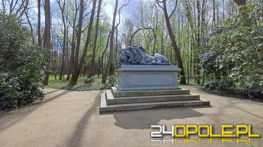 Zabytkowy park w Pokoju zaprasza na spacery