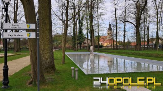 Zabytkowy park w Pokoju zaprasza na spacery