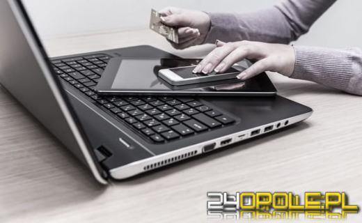 Myslała, że rozmawia z pracownikiem banku. Straciła 50 tysięcy