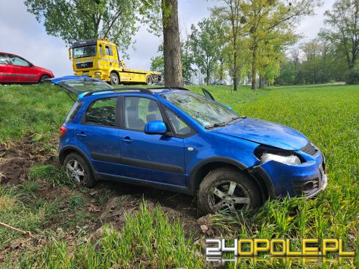 Chciał uniknąć zderzenia. Wjechał do rowu