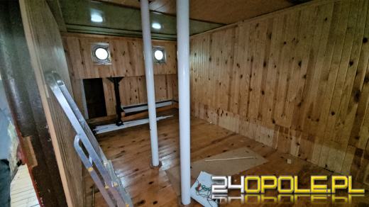 Dorzuć swoje koło ratunkowe nim barka pójdzie na dno