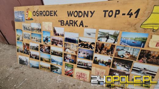 Dorzuć swoje koło ratunkowe nim barka pójdzie na dno