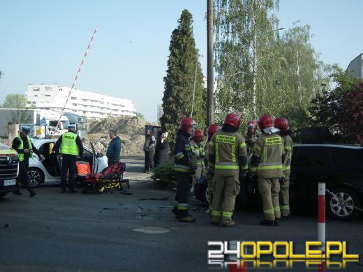 Zderzenie dwóch pojazdów na Zielonogórskiej