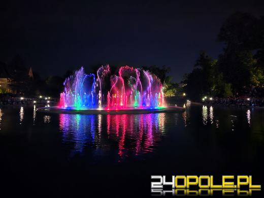 Premierowy pokaz fontanny przyciągnął tłumy opolan