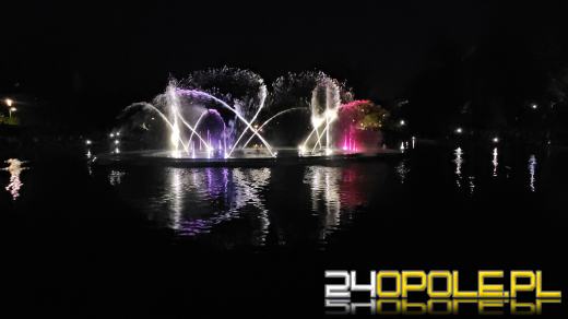 Premierowy pokaz fontanny przyciągnął tłumy opolan