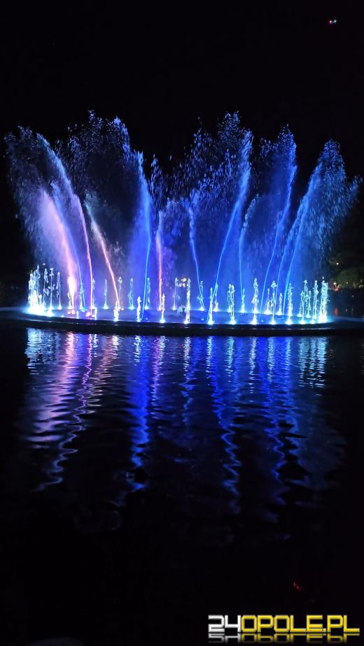 Premierowy pokaz fontanny przyciągnął tłumy opolan