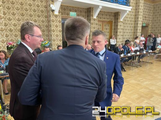 Oficjalnie złożyli przysięgę. Pierwsza sesja 9. kadencji Rady Miasta Opole