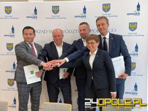 Koalicja Sejmiku Wojewódzkiego podpisała oficjalną umowę współpracy