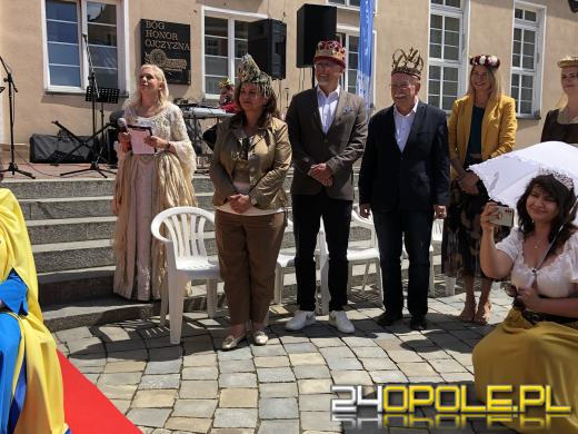 Ruszyły 26. Opolskie Dni Seniora: Królewski początek święta