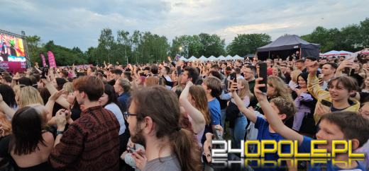 Hip-Hop na Błoniach buja już publikę 