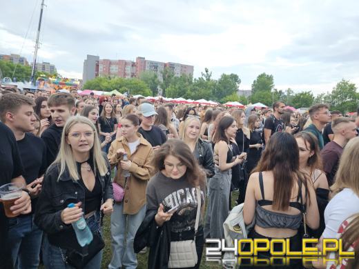 Hip-Hop na Błoniach buja już publikę 