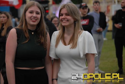 Hip-Hop na Błoniach buja już publikę 