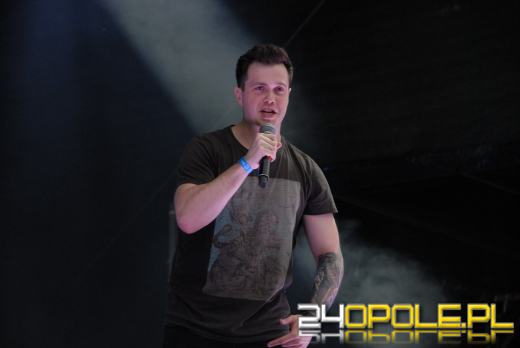 Hip-Hop na Błoniach buja już publikę 