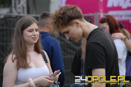 Hip-Hop na Błoniach buja już publikę 