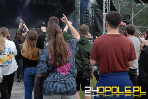 Hip-Hop na Błoniach buja już publikę 