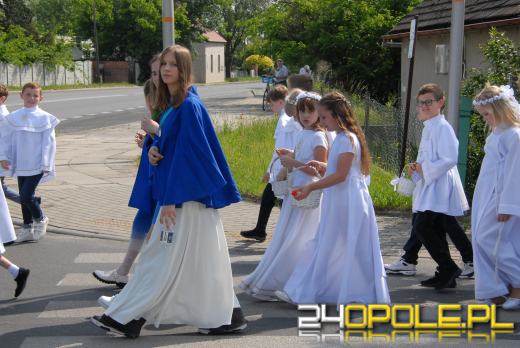 Opolanie na procesji. Boże Ciało i znaczenie święta dla Polaków