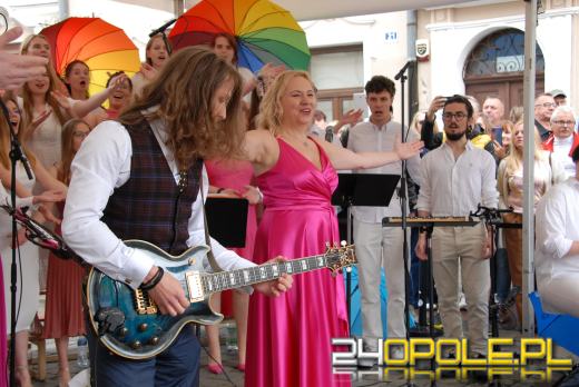 Opolski Rynek z nowymi gwiazdami