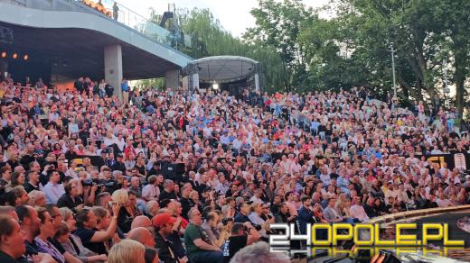 Dziś Superjedynki i Kabareton. Cały amfiteatr śpiewa!