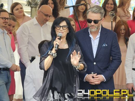 Opolski Rynek z nowymi gwiazdami