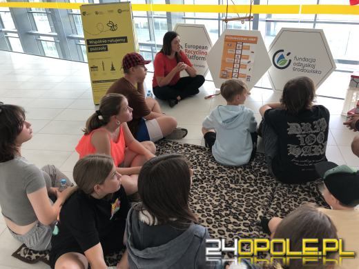 Miejskie miodobranie za nami. Miód lał się strumieniami