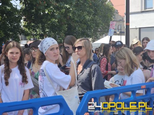 Drugi dzień Festiwalu Książki ściągnął tysiące fanów do centrum Opola