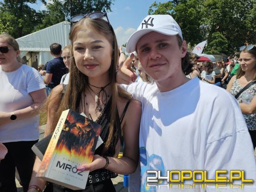 Drugi dzień Festiwalu Książki ściągnął tysiące fanów do centrum Opola