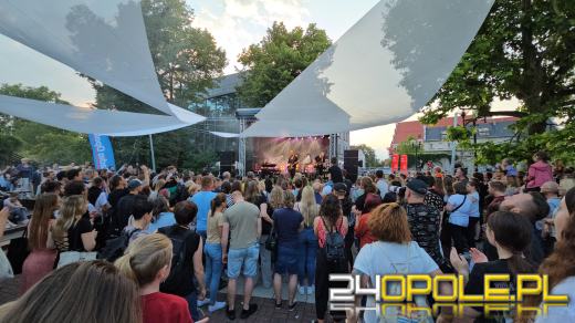 Drugi dzień Festiwalu Książki ściągnął tysiące fanów do centrum Opola