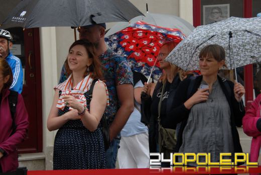 Magda Umer odsłoniła swoją gwiazdę w Alei Gwiazd Polskiej Piosenki