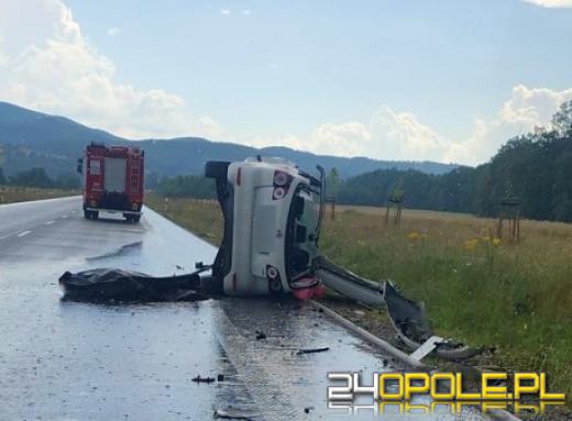 Wypadek śmiertelny na DK46. Droga zablokowana