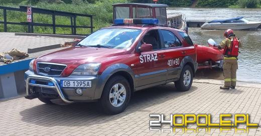 Postronne osoby uratowały topiącego się człowieka