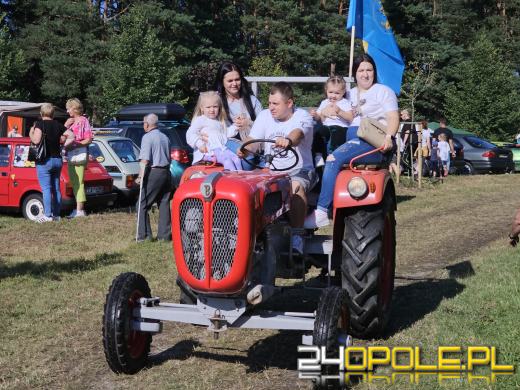 Trwa Zlot Oldtimerów w Dobrzeniu Wielkim